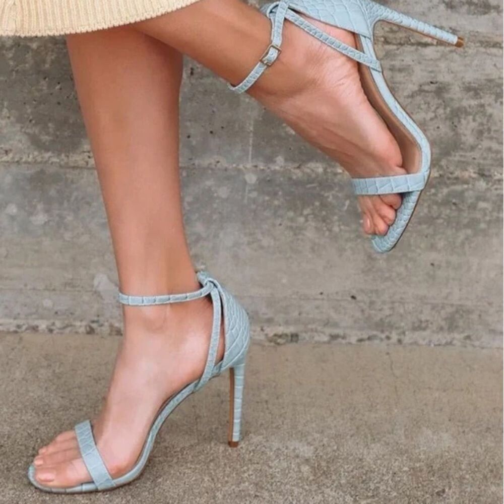 Lulus Sila Womens 7.5 Light Blue Croc Embossed Ankle Strap Stiletto Heels NIB